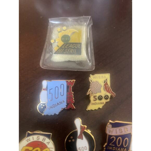 Bowling Pin Lot Of 7 - Picture 4 of 4